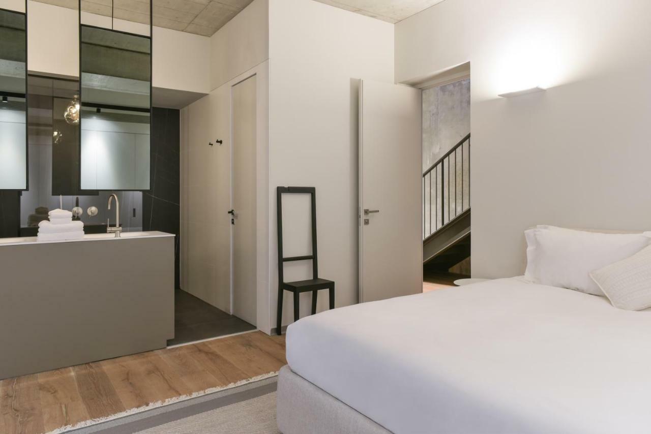The Levee Hotel Тел Авив Екстериор снимка