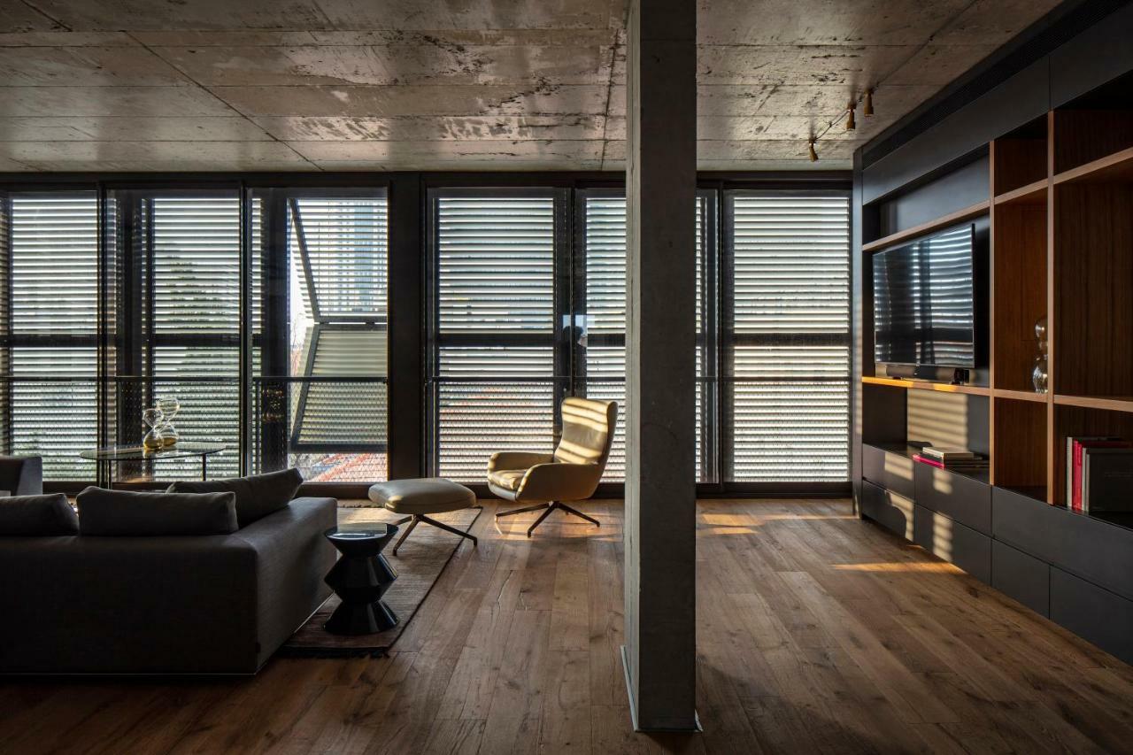 The Levee Hotel Тел Авив Екстериор снимка