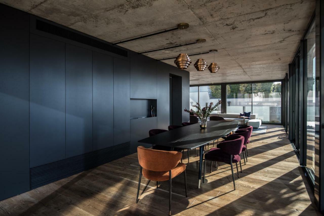 The Levee Hotel Тел Авив Екстериор снимка